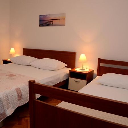 Dvosoban Apartman U Centru Grada Weißenburg Exterior foto