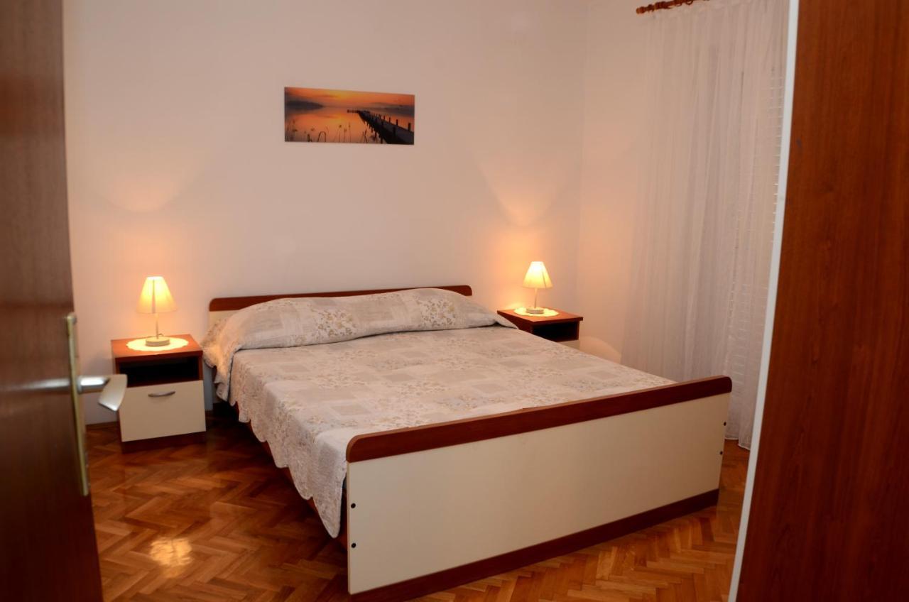 Dvosoban Apartman U Centru Grada Weißenburg Exterior foto